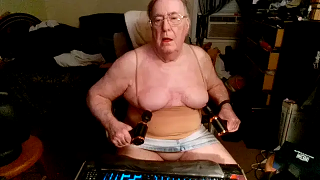 Toastir online show from November 6, 2025, 9:41 pm