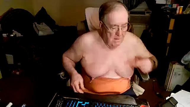 Toastir online show from December 30, 2024, 11:17 pm