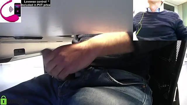 pliko online show from October 6, 2025, 9:54 am