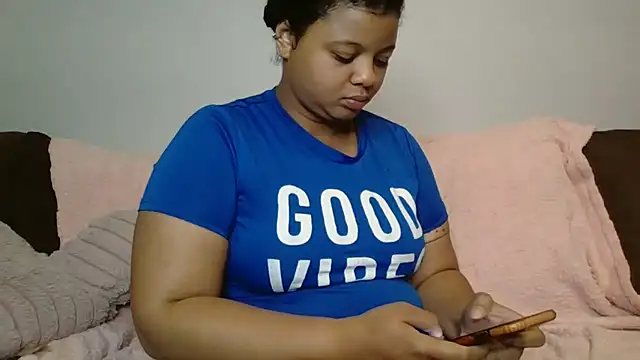 beautylovess online show from October 8, 2025, 2:40 pm