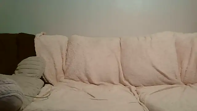 beautylovess online show from September 26, 2025, 2:13 pm