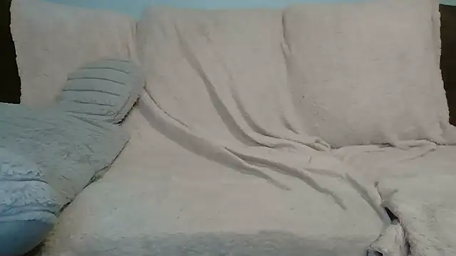 beautylovess online show from September 28, 2025, 2:29 am