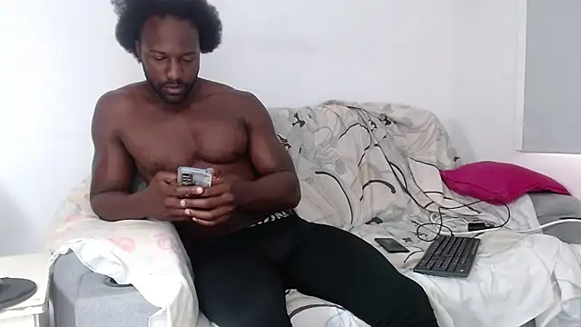 Snapshot of BlackNike chatting on February 9, 2026, 12:36 pm BlackNike online show from February 9, 2026, 12:36 pm