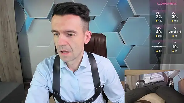 Snapshot of SteveTiger chatting on February 1, 2026, 3:16 am SteveTiger online show from February 1, 2026, 3:16 am