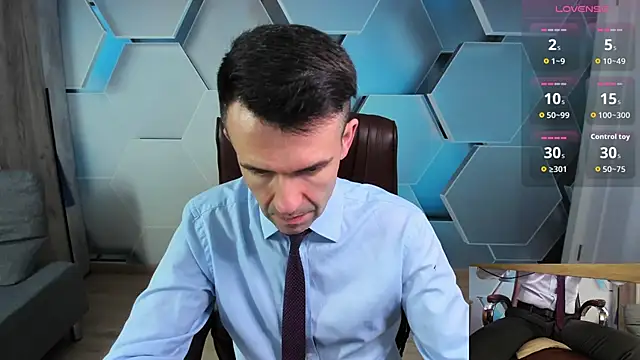 SteveTiger online show from March 12, 2026, 12:09 pm