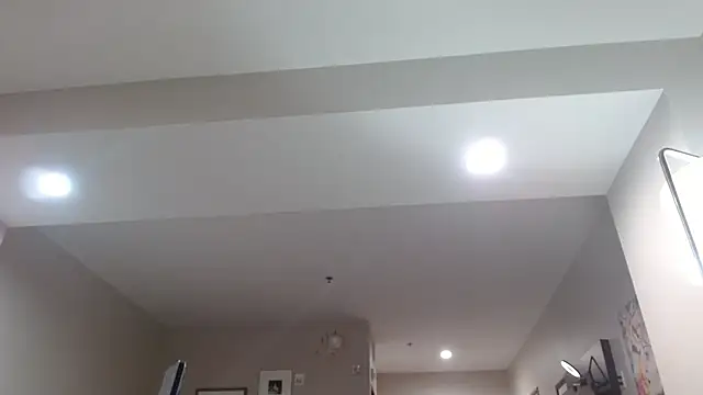 txsweets online show from October 8, 2025, 8:49 am