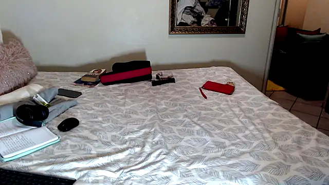 FitSelina66 online show from March 18, 2025, 4:39 pm