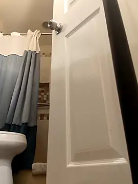 Snapshot of bobby69cock chatting on March 19, 2025, 8:00 pm bobby69cock online show from March 19, 2025, 8:00 pm