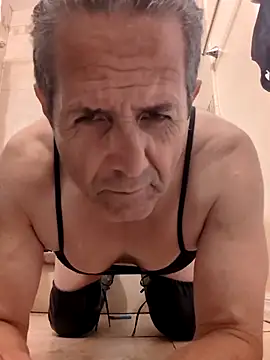 bobby69cock online show from May 11, 2026, 4:03 am