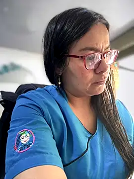 Snapshot of Ixchel_Anaid chatting on September 19, 2025, 2:21 pm Ixchel Anaid online show from September 19, 2025, 2:21 pm