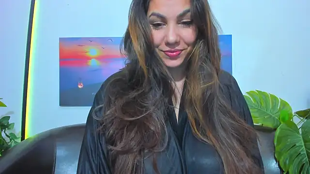 Emma Muller32 online show from May 7, 2026, 3:33 am