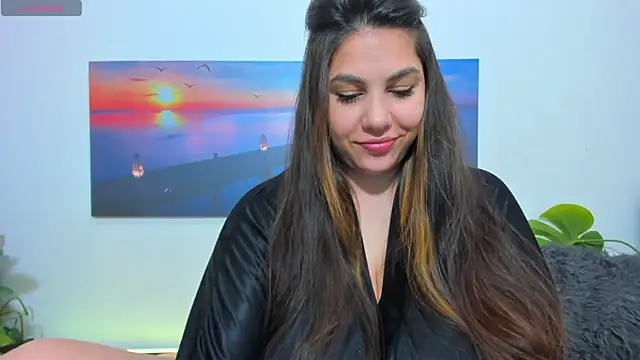 Emma Muller32 online show from May 11, 2026, 3:08 am