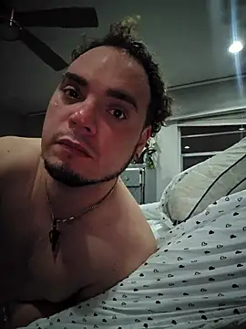 latinoflpr online show from January 14, 2026, 1:31 am