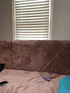 jaseyrae online show from March 8, 2026, 6:33 pm