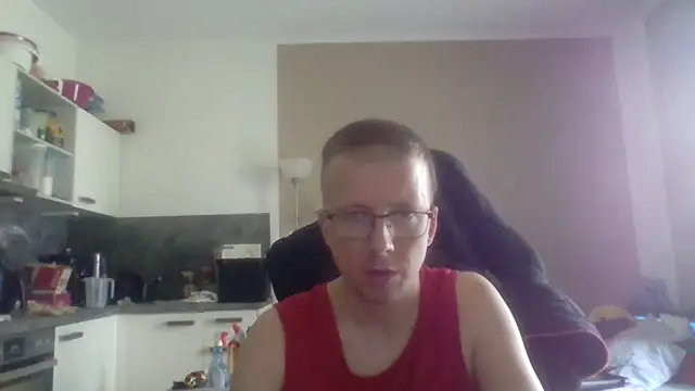 Snapshot of David250692 chatting on July 1, 2026, 10:48 am David250692 online show from July 1, 2026, 10:48 am