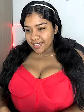 paola091 online show from October 6, 2025, 11:27 pm