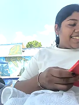 paola091 online show from March 2, 2026, 6:04 pm