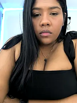 paola091 online show from February 15, 2025, 8:34 pm