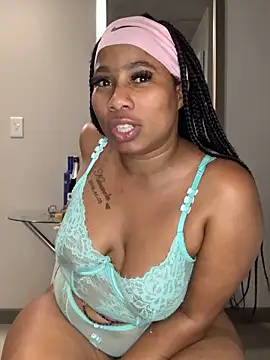 CurvyDesire1 online show from October 27, 2025, 6:31 pm