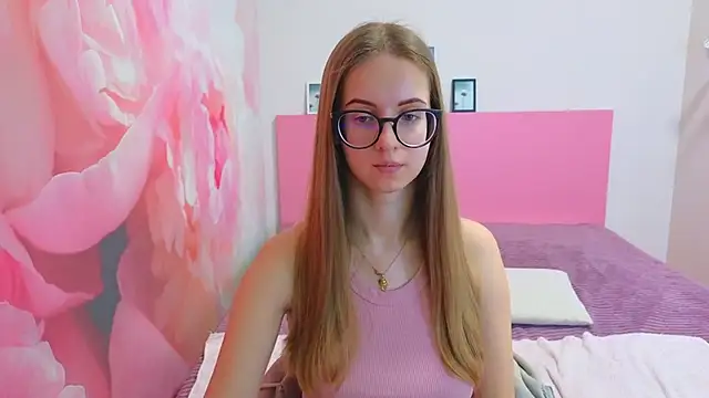 AliceAdams online show from January 15, 2026, 7:01 am