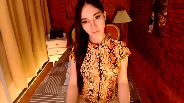 Yoshidashemale online show from September 19, 2025, 7:34 am