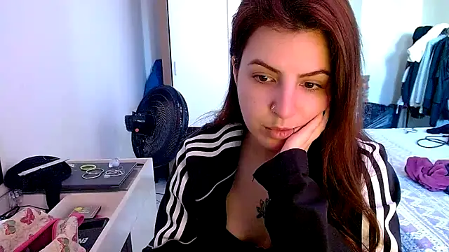 chelbyy online show from September 29, 2025, 7:08 pm