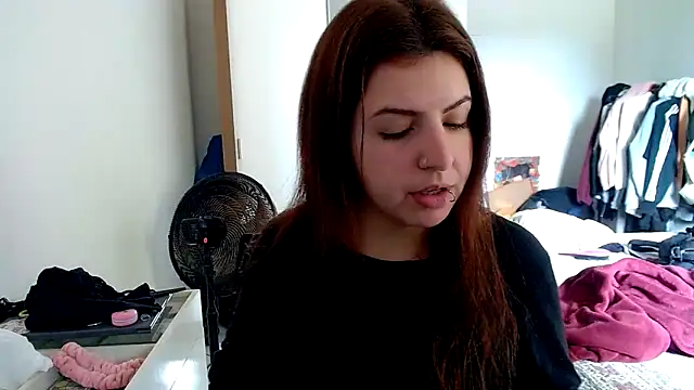 chelbyy online show from September 25, 2025, 1:28 pm