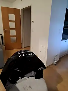 RiskyBoyMike online show from January 21, 2025, 8:30 am