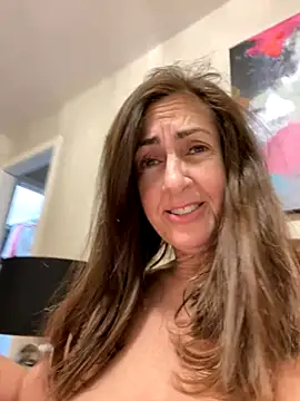 PreciousKittyXO online show from October 12, 2025, 7:04 pm