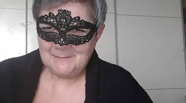 simona60 online show from March 16, 2025, 4:56 pm