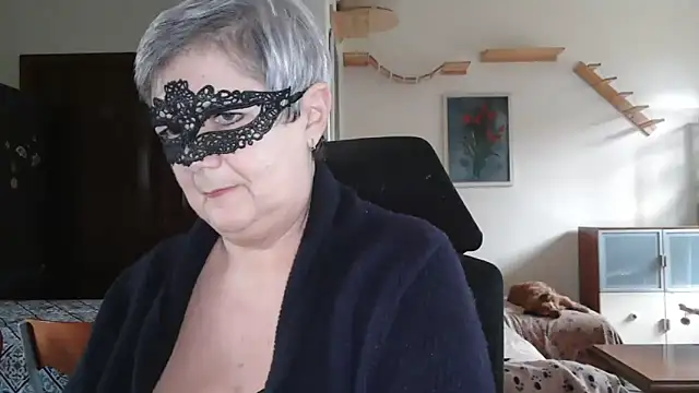 simona60 online show from January 18, 2025, 2:12 pm