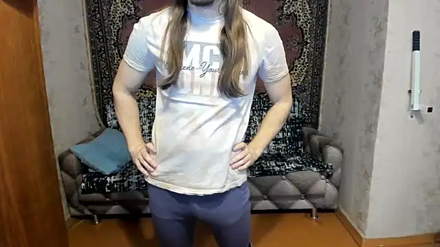 Marrymepls online show from March 13, 2025, 1:54 am