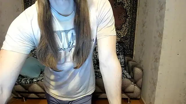 Marrymepls online show from March 22, 2025, 5:52 pm
