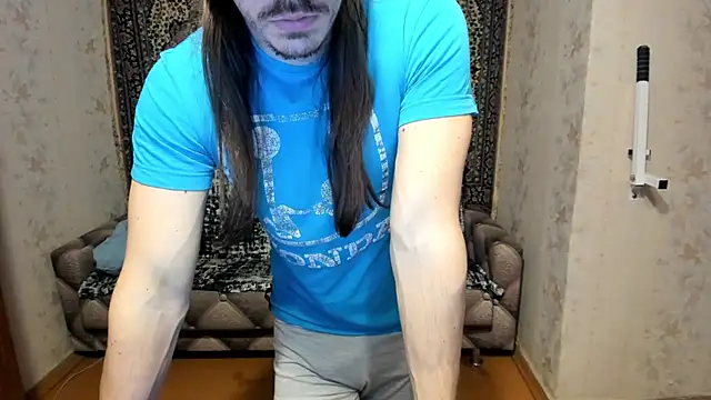 Marrymepls online show from February 21, 2025, 8:38 pm
