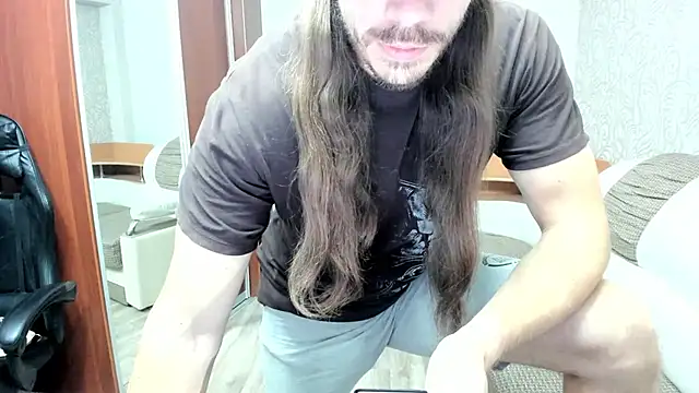 Marrymepls online show from September 20, 2025, 4:45 pm