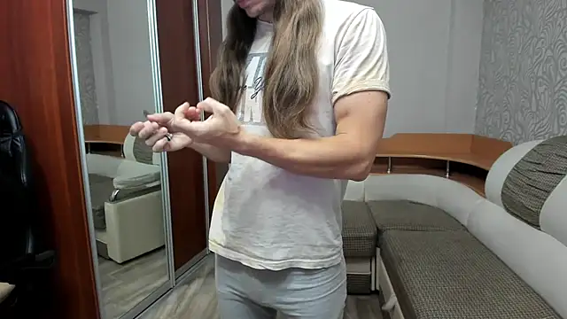 Marrymepls online show from September 29, 2025, 12:39 am