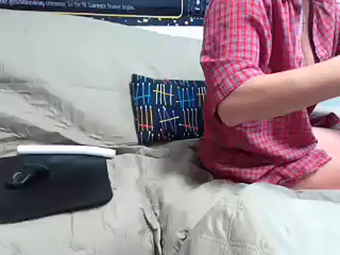 IRINALOVEE online show from February 2, 2025, 8:24 am