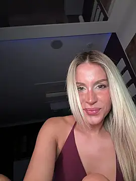 jasminesummer online show from May 18, 2026, 2:22 pm
