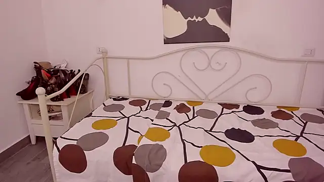 Snapshot of jessystarr chatting on October 6, 2025, 2:40 pm jessystarr online show from October 6, 2025, 2:40 pm