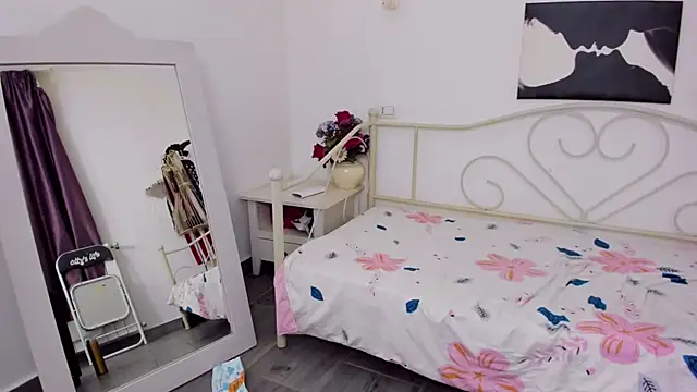 Snapshot of jessystarr chatting on March 5, 2025, 10:32 pm jessystarr online show from March 5, 2025, 10:32 pm