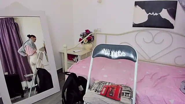 Snapshot of jessystarr chatting on March 7, 2025, 8:00 pm jessystarr online show from March 7, 2025, 8:00 pm