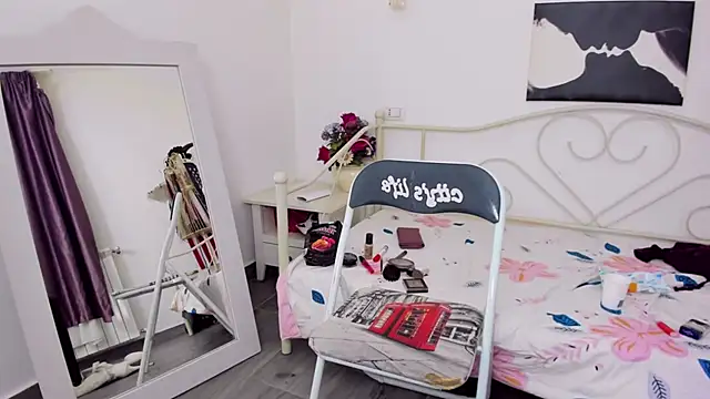 Snapshot of jessystarr chatting on March 5, 2025, 7:27 pm jessystarr online show from March 5, 2025, 7:27 pm