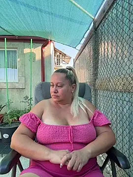 SabinaSweety online show from July 31, 2026, 5:29 am