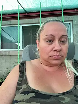 SabinaSweety online show from July 22, 2026, 5:59 pm