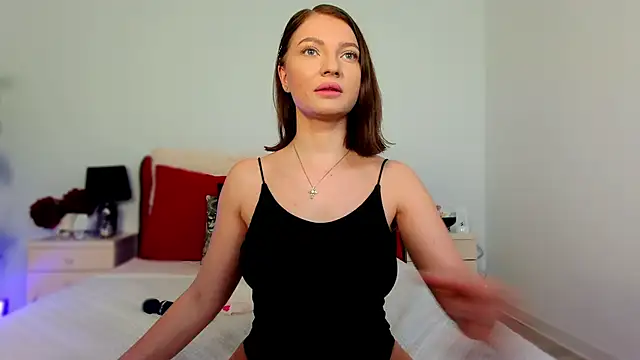 SashaRizz online show from April 15, 2026, 5:02 am