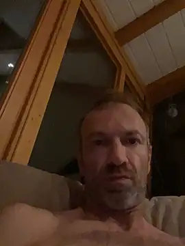 Snapshot of NickHarley69 chatting on July 3, 2026, 9:32 pm NickHarley69 online show from July 3, 2026, 9:32 pm