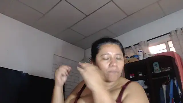 Snapshot of adrixxx38 chatting on February 7, 2026, 9:23 pm adrixxx38 online show from February 7, 2026, 9:23 pm