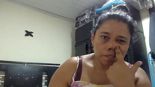 adrixxx38 online show from May 15, 2026, 11:03 pm