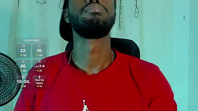 Benhtenblak online show from September 11, 2025, 12:05 pm