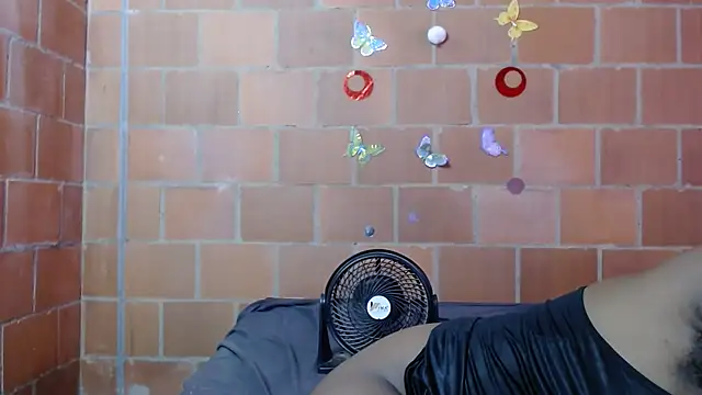 Snapshot of Magaharper10 chatting on September 24, 2025, 9:43 pm Magaharper10 online show from September 24, 2025, 9:43 pm